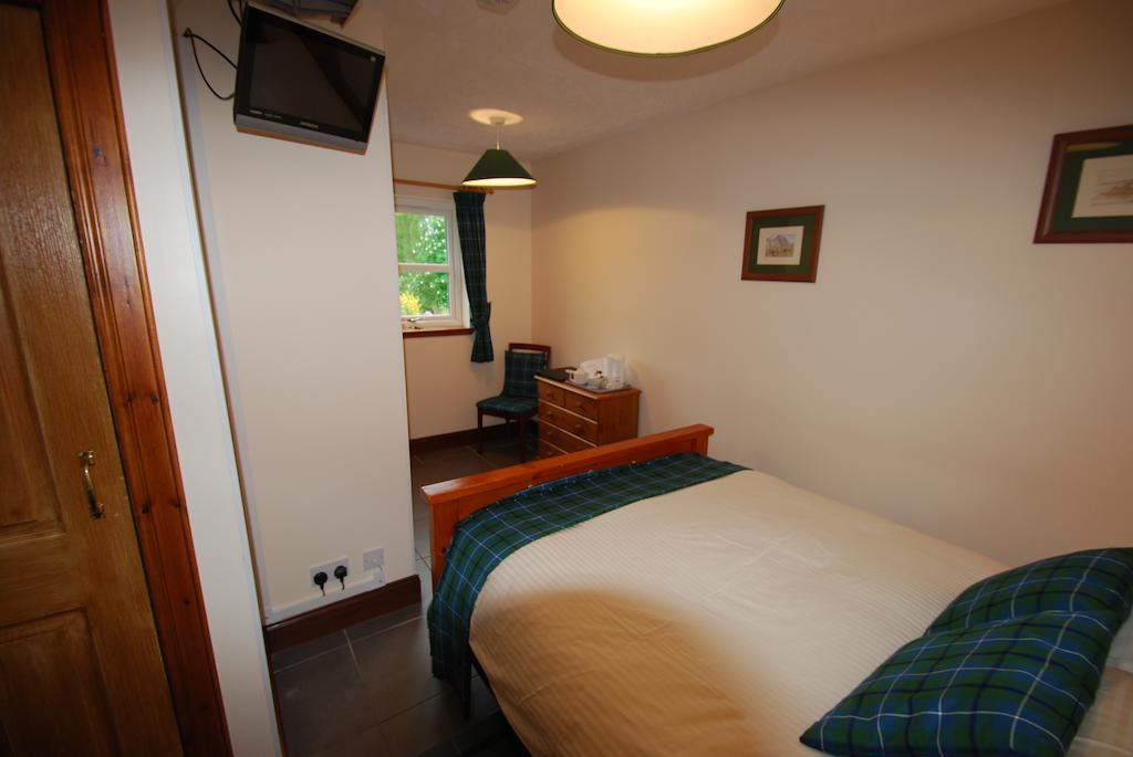 Dunlichity House Bed And Breakfast Inverness Quarto foto